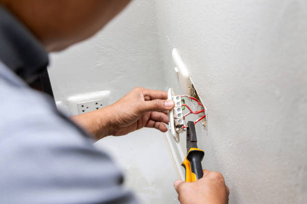 Best Electrical Outlet Repair  in Hilmar Irwin, CA